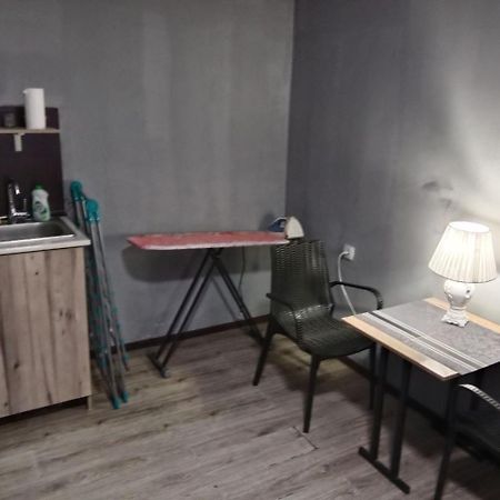 A Cozy Bedsit! Leilighet Tasjkent Eksteriør bilde