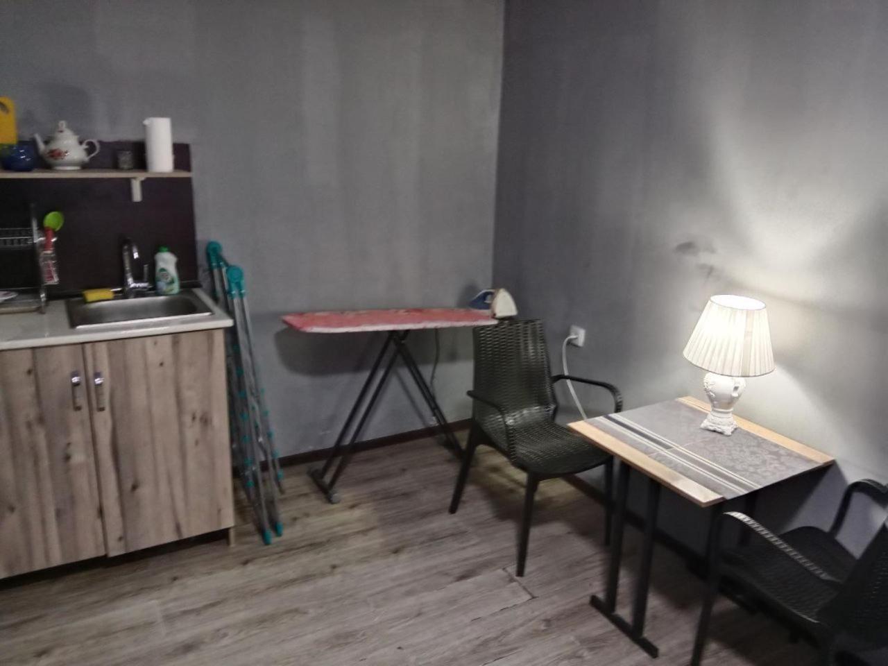 A Cozy Bedsit! Leilighet Tasjkent Eksteriør bilde