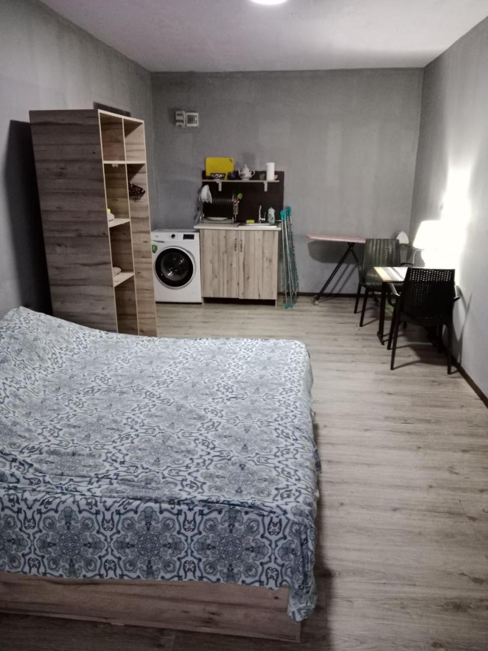 A Cozy Bedsit! Leilighet Tasjkent Eksteriør bilde